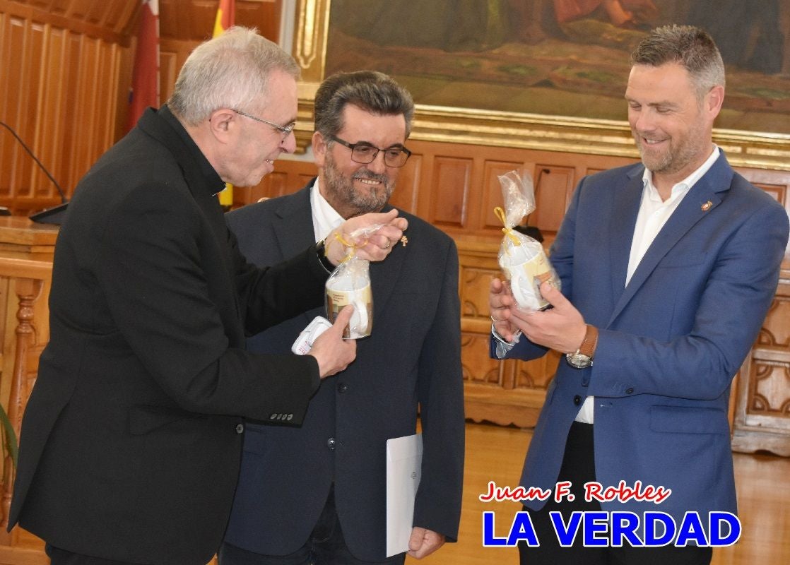 Recepción oficial al grupo de alemanes de Obertshausen en Caravaca de la Cruz