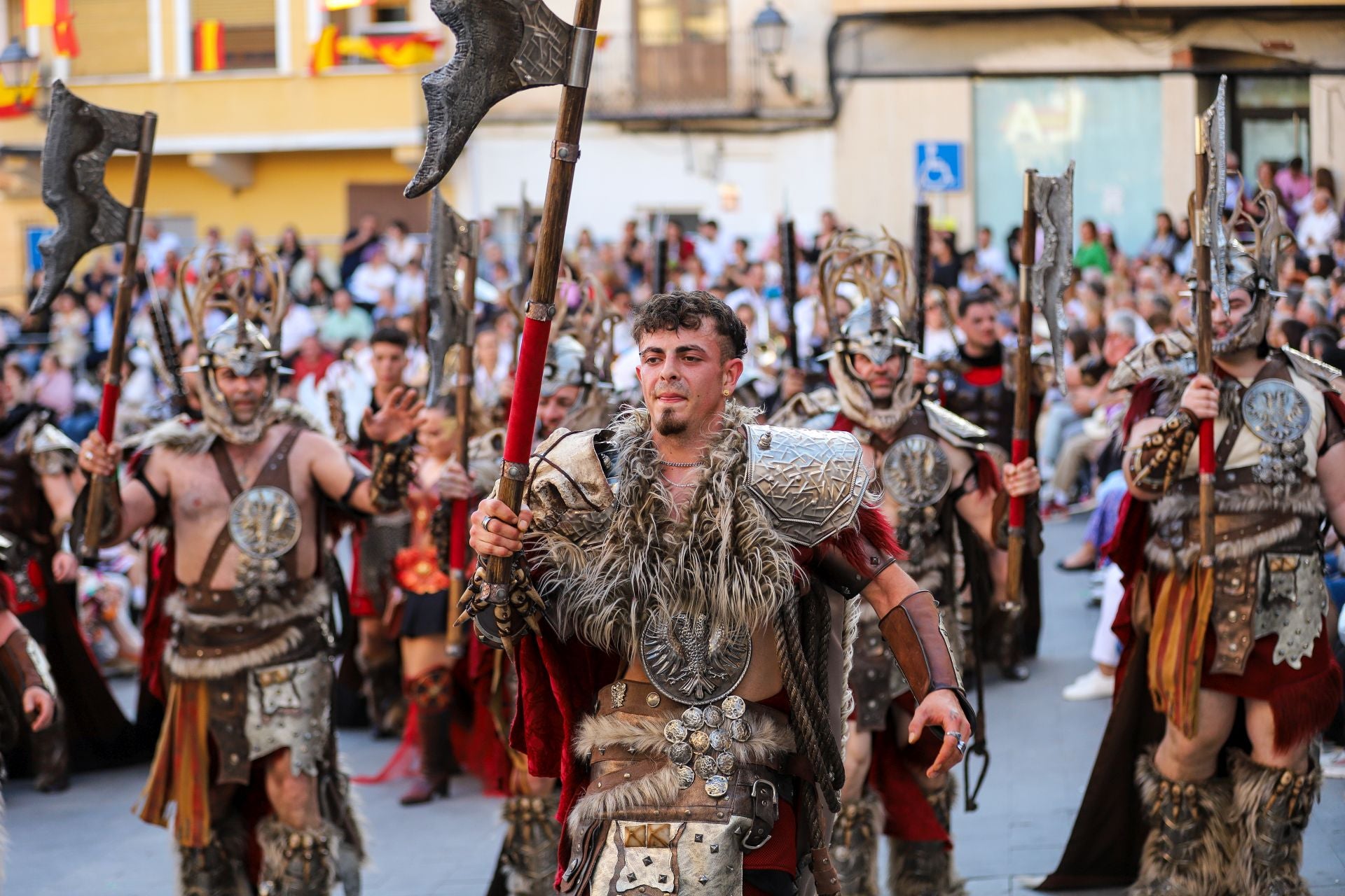 El desfile de Moros y Cristianos de Abanilla, en imágenes