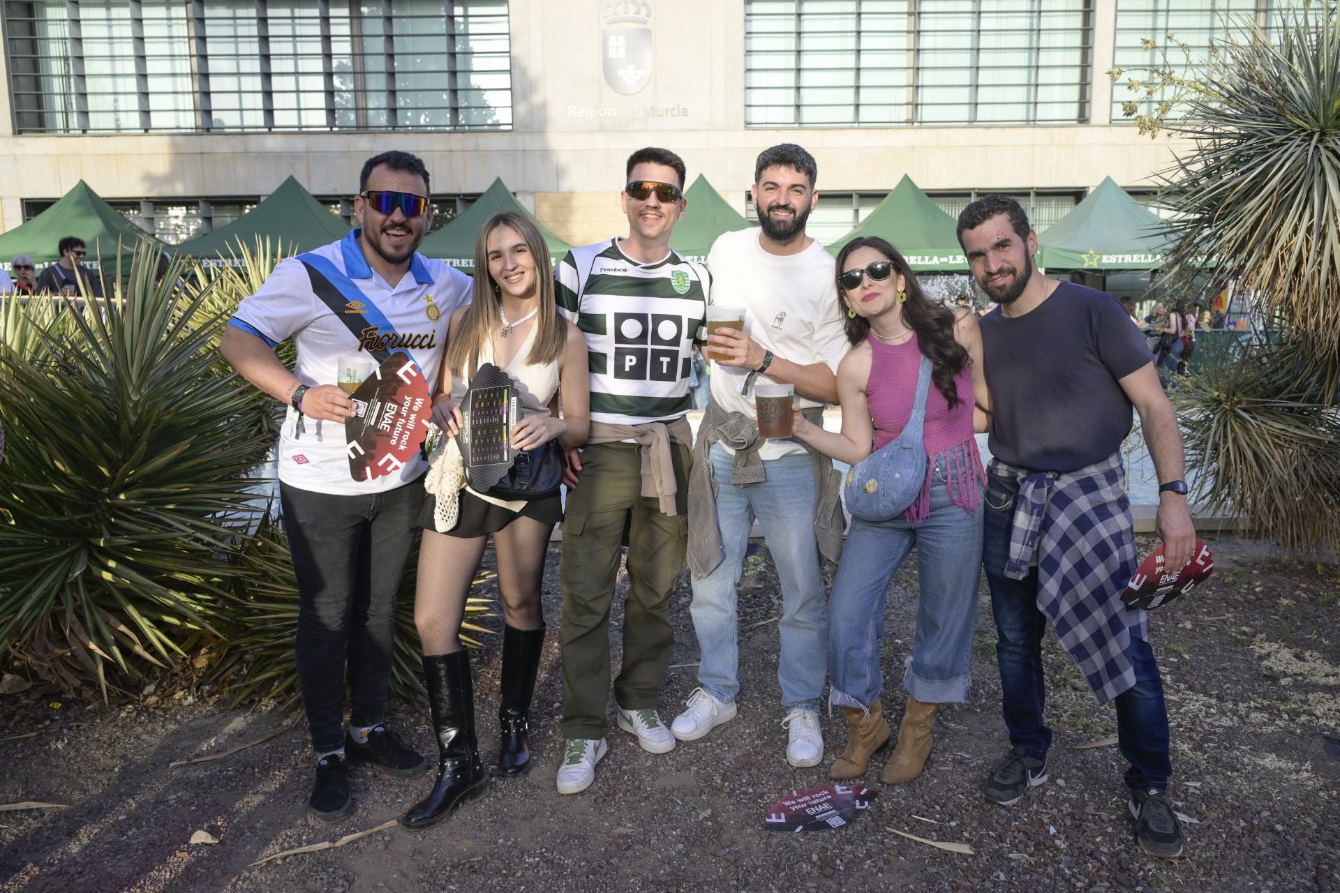El ambiente de fiesta en la primera jornada del Warm Up de Murcia, en imágenes