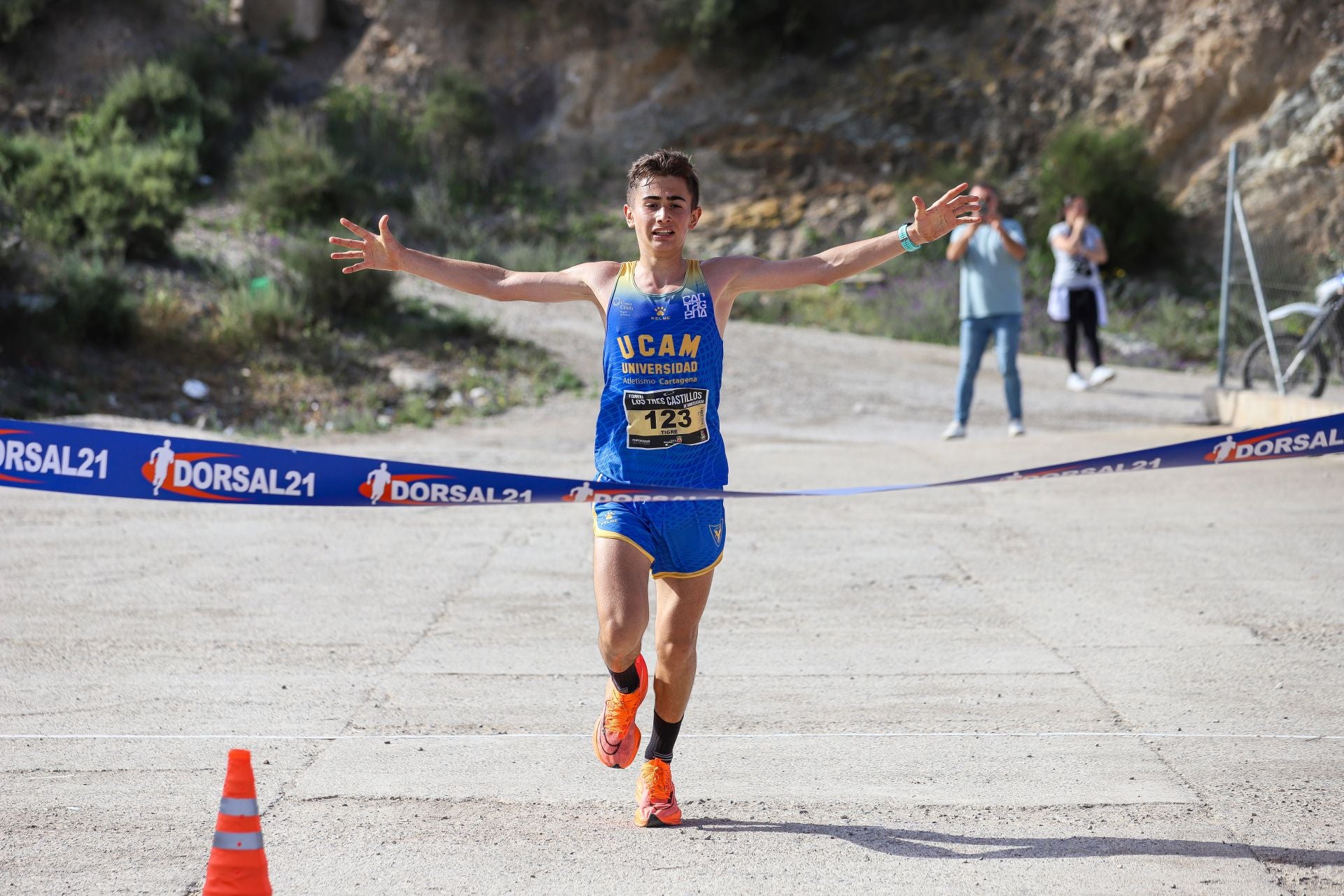 La carrera popular de Los Tres Castillos de Monteagudo, en imágenes