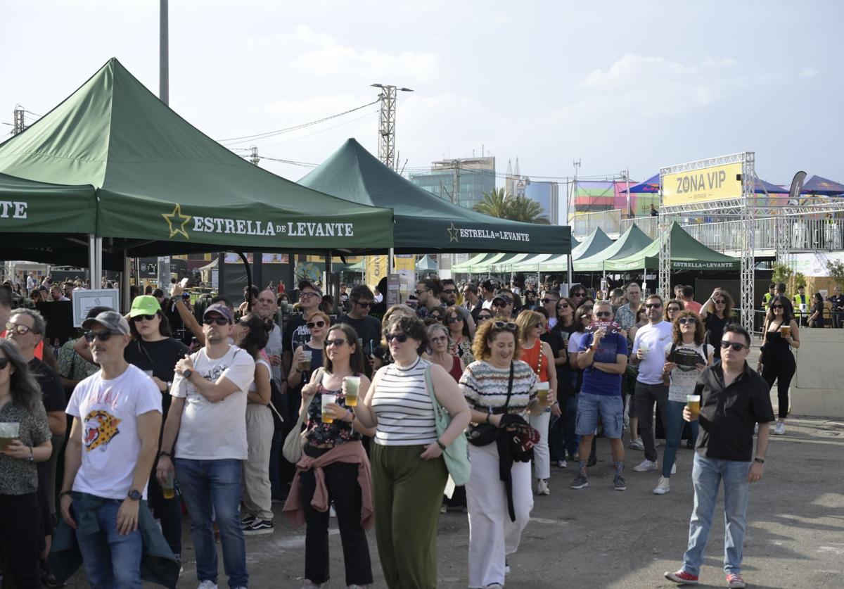 El ambiente festivo en la segunda jornada del Warm Up de Murcia, en imágenes