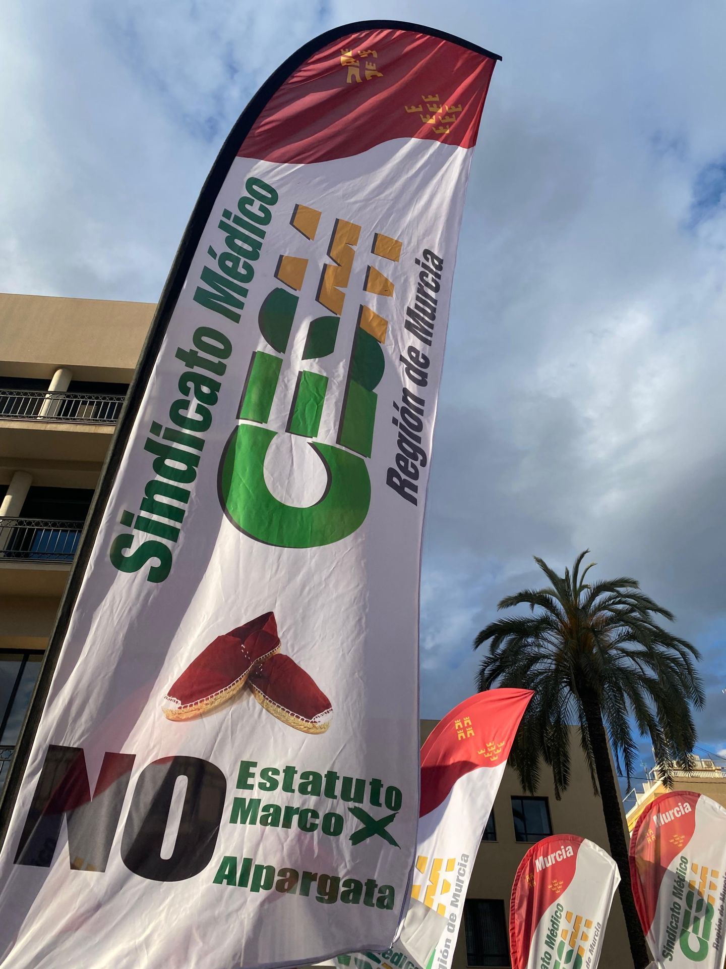 En imágenes, la manifestación de médicos contra el Estatuto Marco