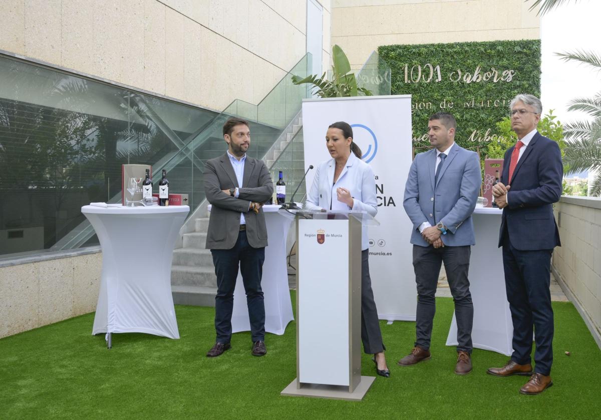 La Región de Murcia recopilará en una guía enoturística los recursos de las tres rutas del vino