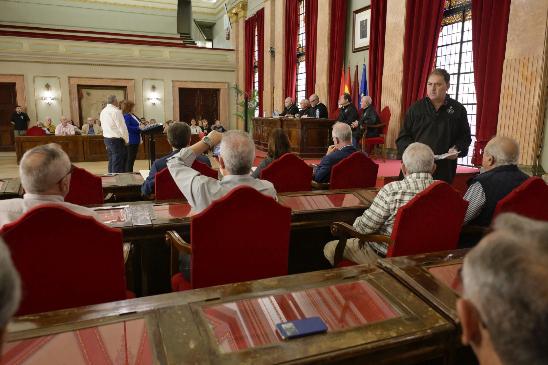 En imágenes, la reunión del Consejo de Hombres Buenos de Murcia