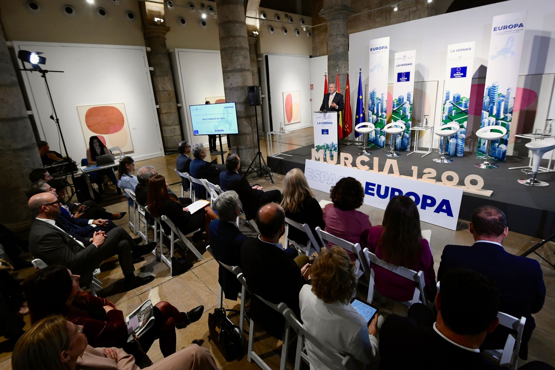 El foro &#039;Espacio Europa&#039; en el Palacio Almudí de Murcia, en imágenes