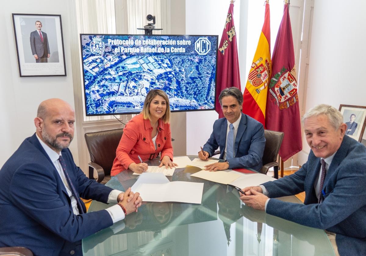 Ayuntamiento de Cartagena y Taibilla firman el protocolo para salvar la zona deportiva de Tentegorra