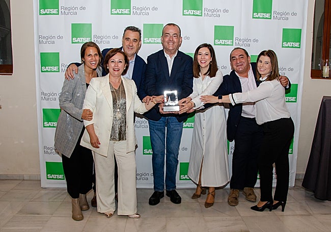 Premio para los coordinadores de Enfermería de Trasplantes del hospital Virgen de la Arrixaca.