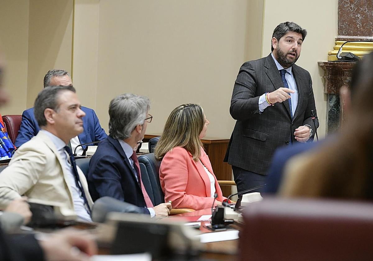 López Miras interviene este viernes en la Asamblea.