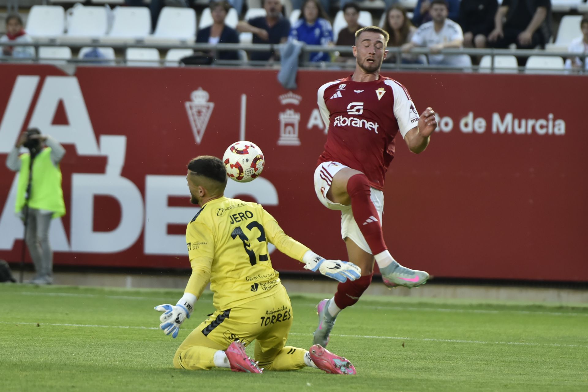 El empate del Real Murcia contra el Antequera, en imágenes