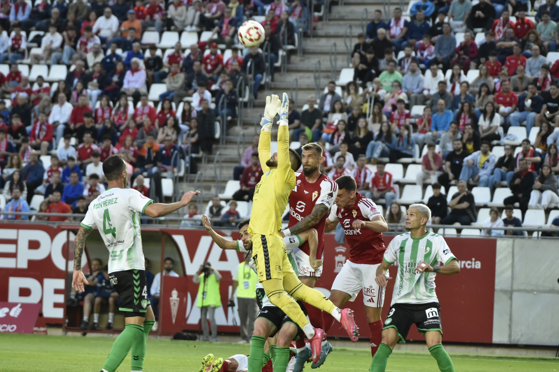 El empate del Real Murcia contra el Antequera, en imágenes
