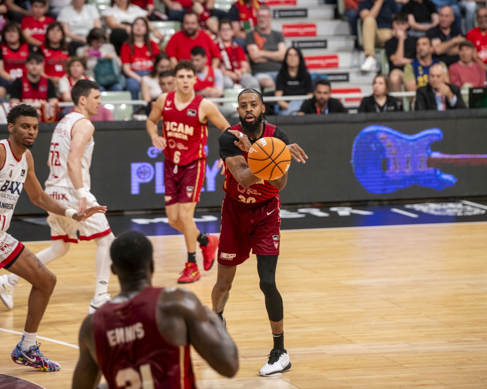Las imágenes del UCAM-Manresa (81-71)