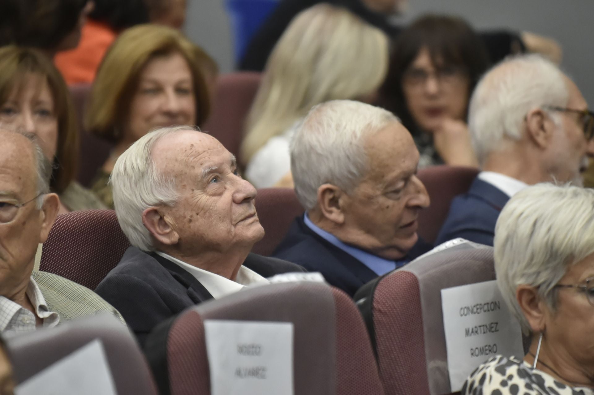 En imágenes, el homenaje a los trabajadores de La Arrixaca por su 50 aniversario