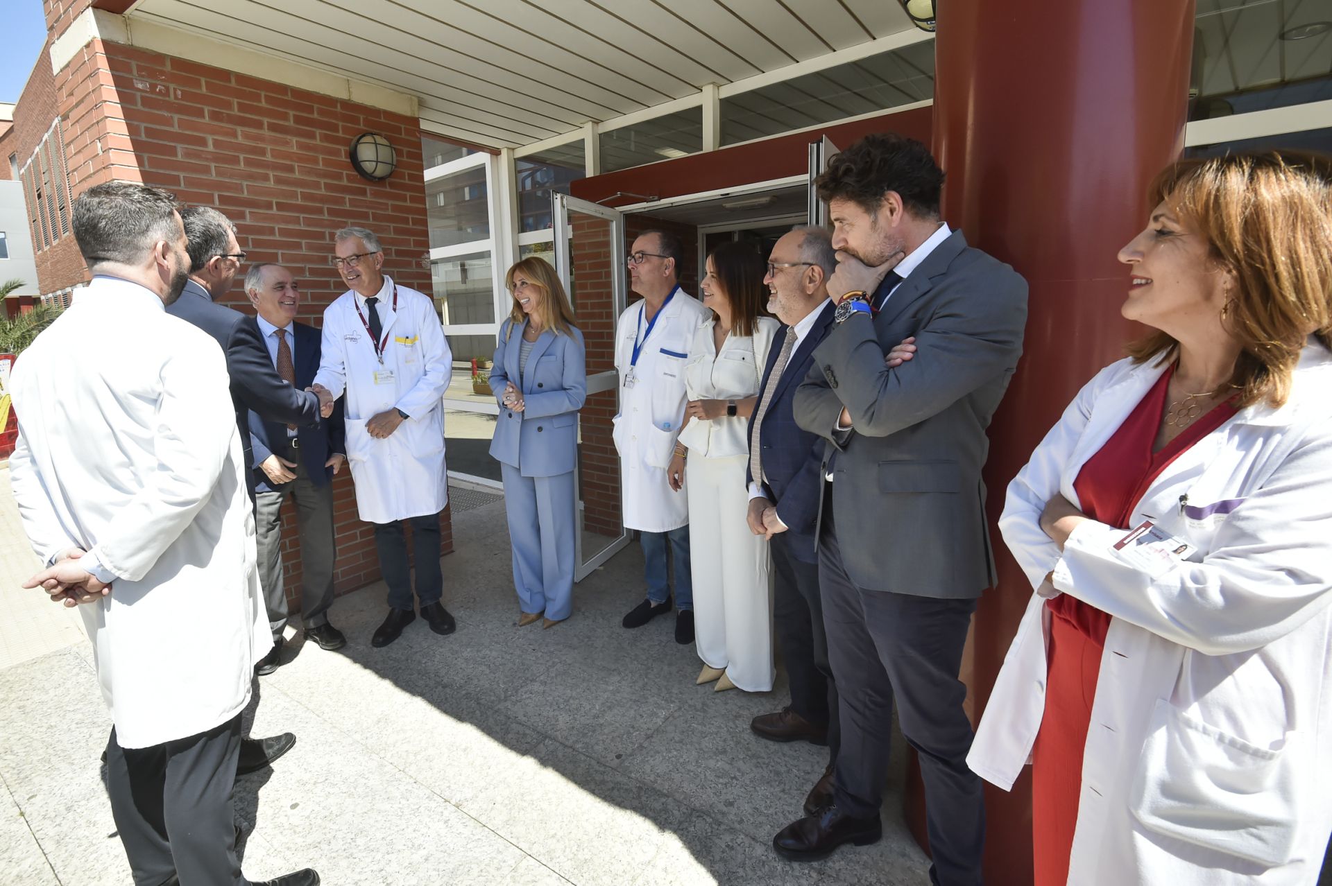 En imágenes, el homenaje a los trabajadores de La Arrixaca por su 50 aniversario