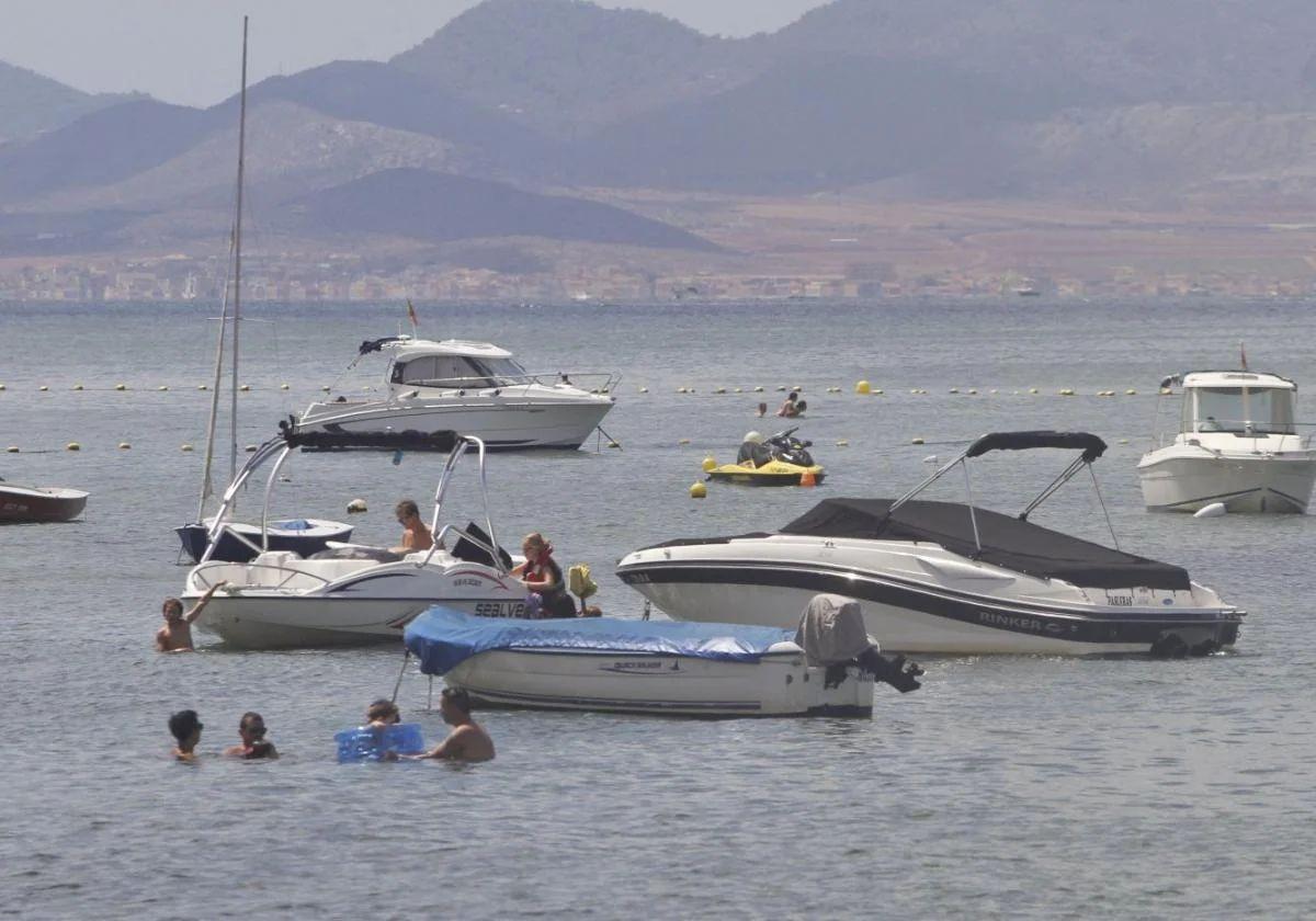 Pacto por el mar menor critica el retraso en ordenar el fondeo y exige mayor vigilancia | la verdad