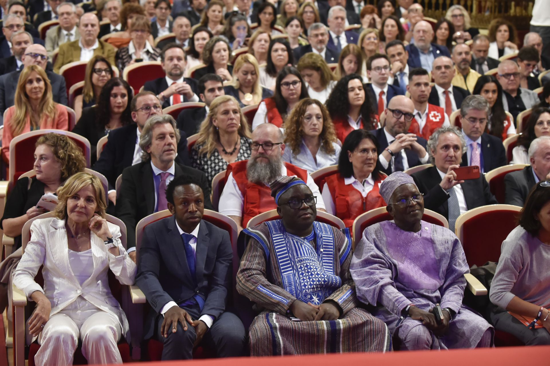 El acto de entrega en Murcia de los premios de Cruz Roja, en imágenes