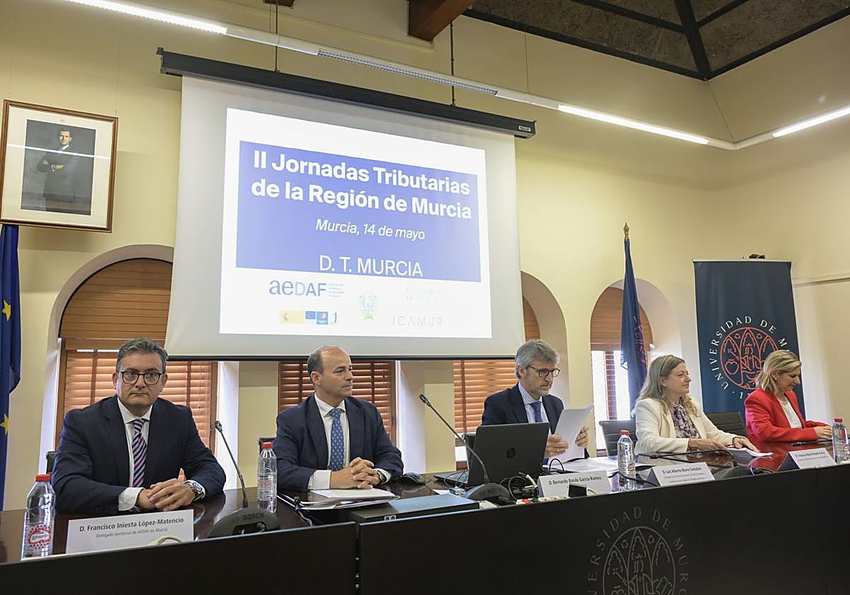 Un momento durante la segunda edición de las Jornadas Tributarias de la Región de Murcia este miércoles.