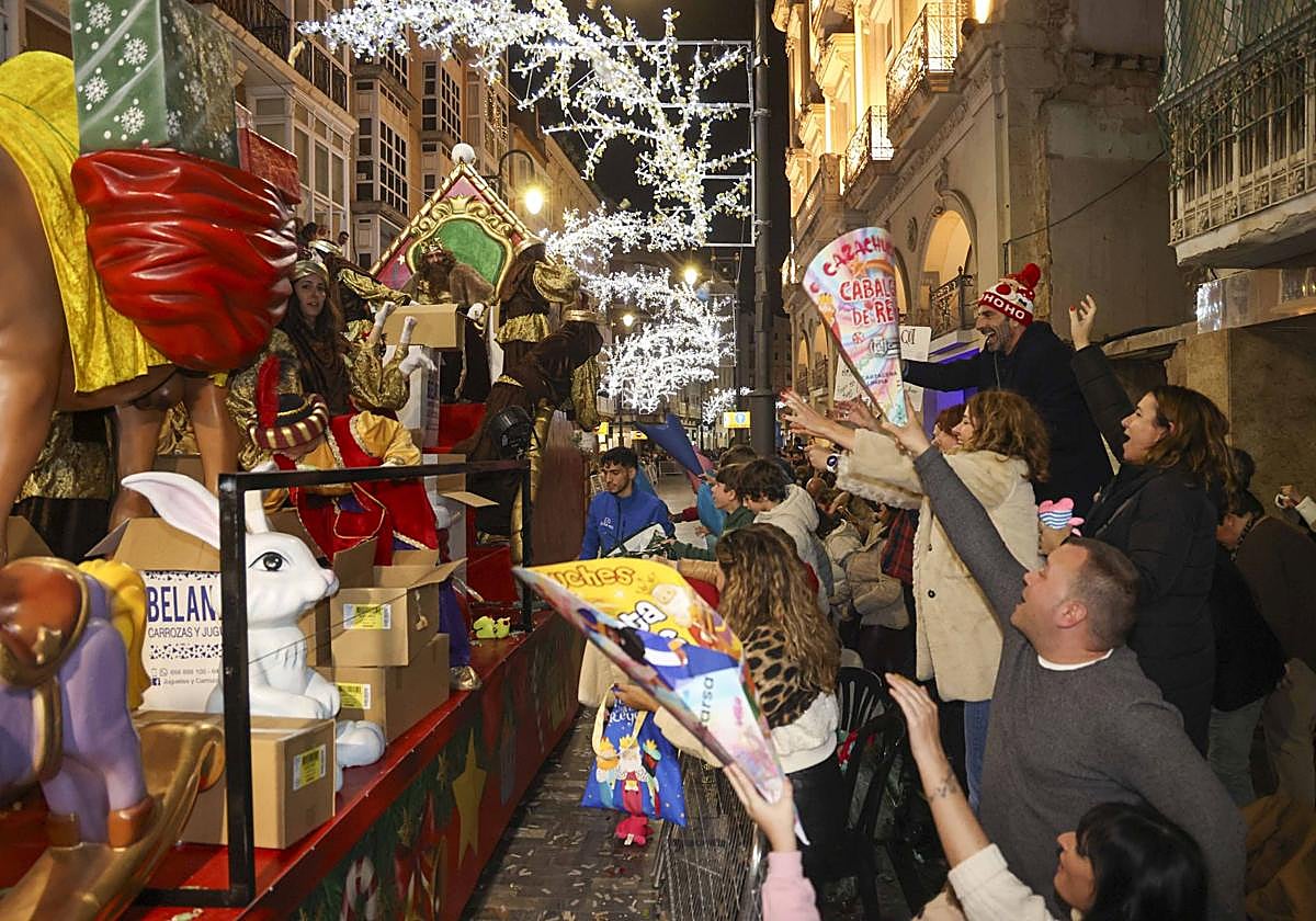 Imagen de archivo de la Cabalgata de Reyes celebrada en enero en Cartagena.