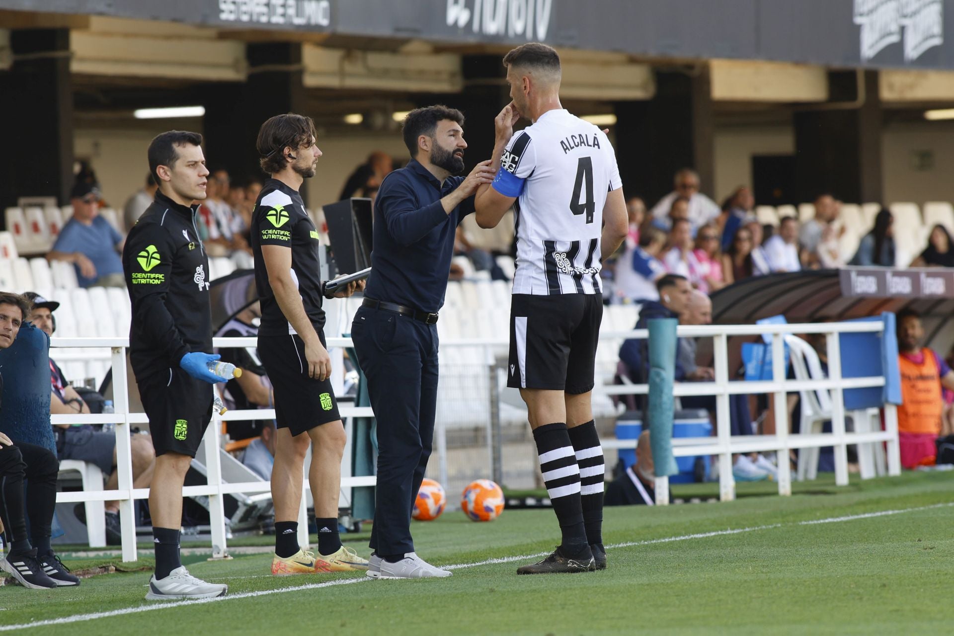La victoria del Cartagena frente al Tenerife, en imágenes