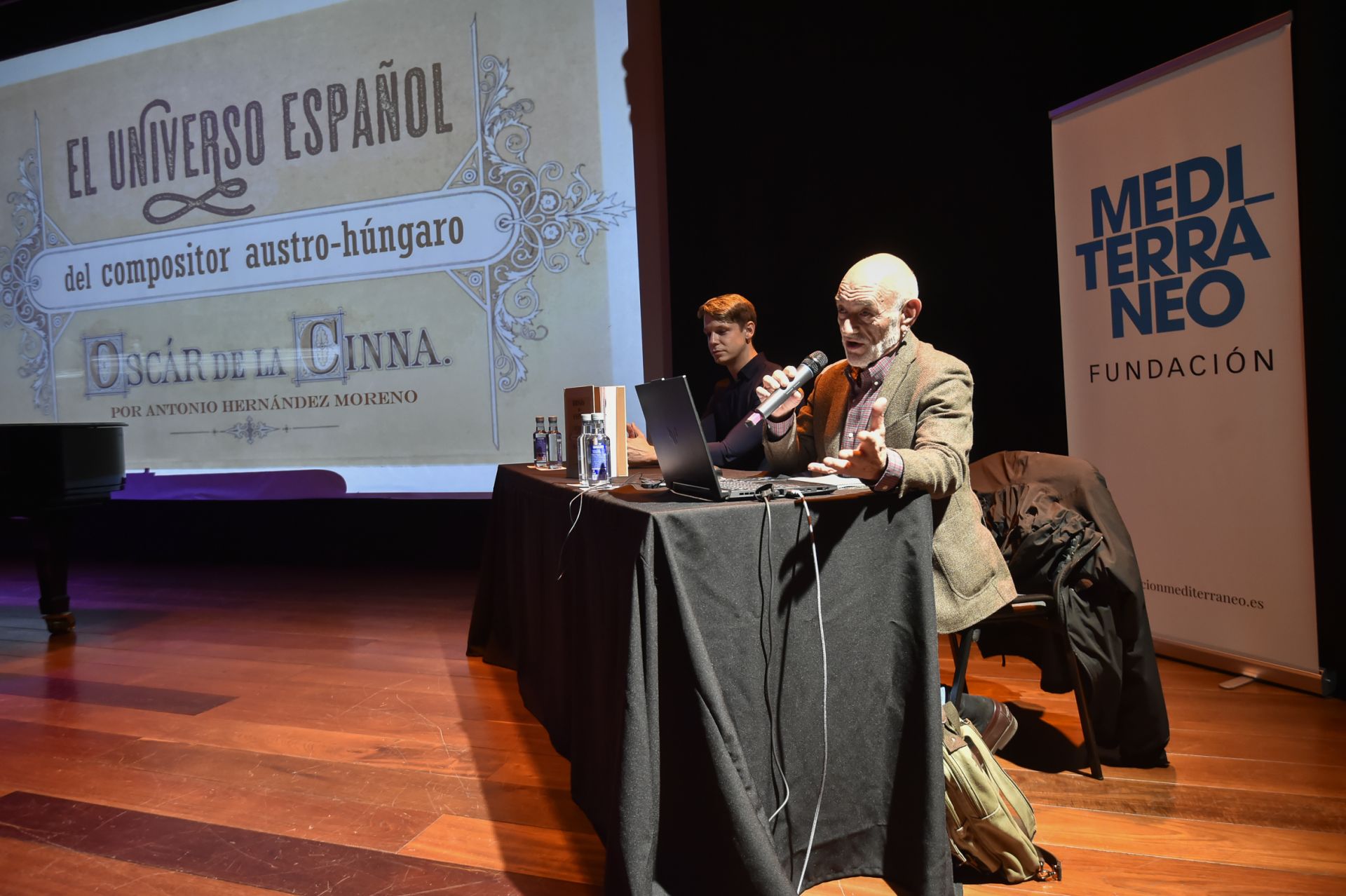 El acto en Murcia sobre el compositor Óscar de la Cinna, en imágenes