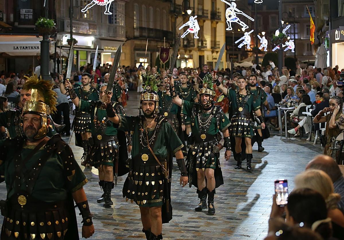 Imagen de archivo del Desfile de Carthagineses y Romanos.