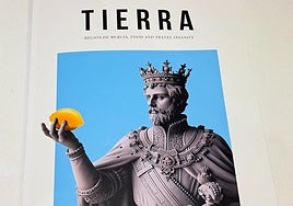 Portada de la revista.