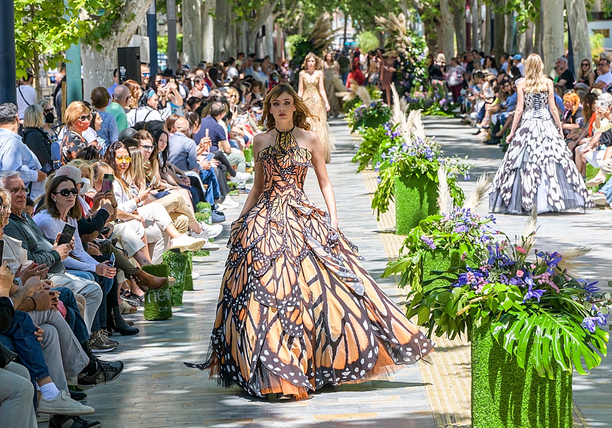 Desfile en una edición anterior de Pasarela Mediterránea en Alfonso X.