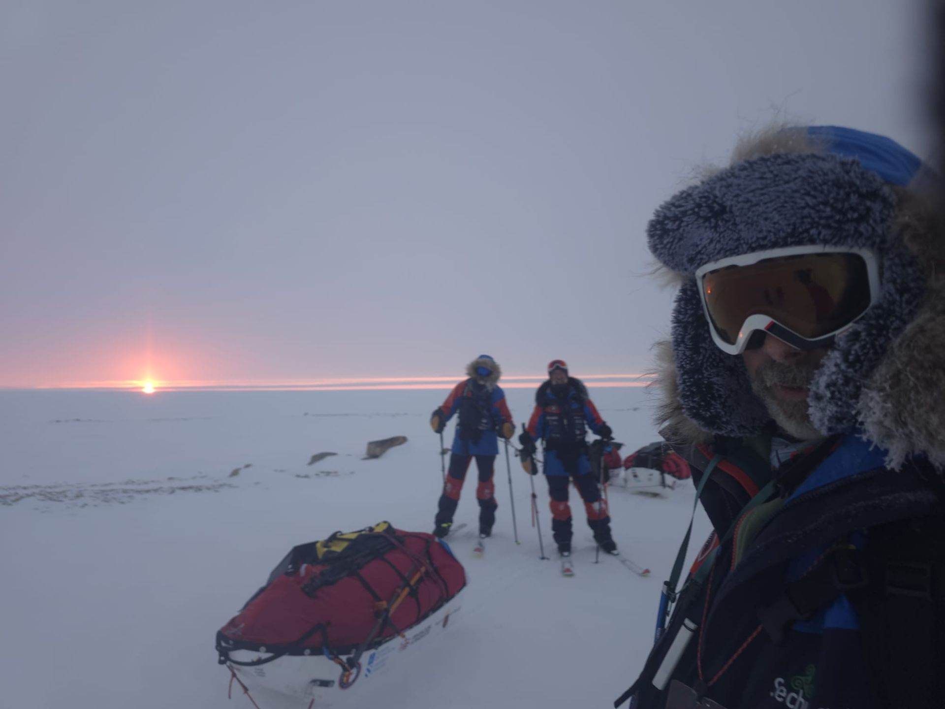 La expedición del santomerano Quitín Mira en el Ártico canadiense, en imágenes