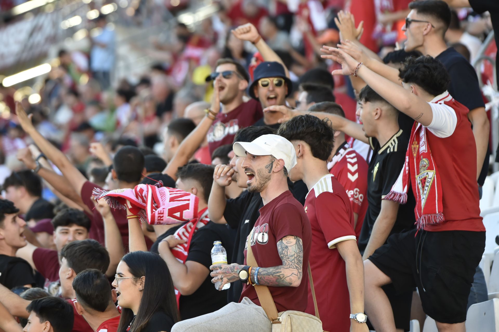 La victoria del Real Murcia frente al Algeciras, en imágenes