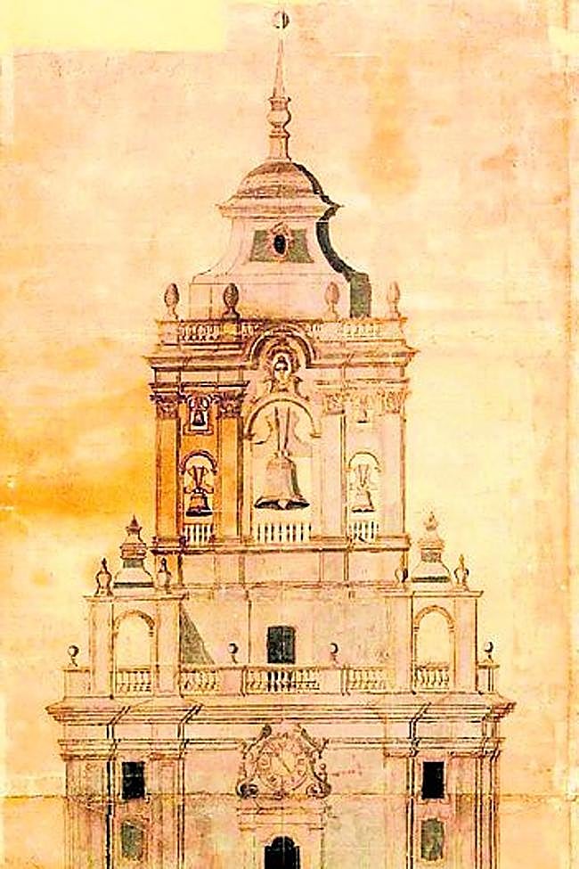 El supuesto boceto de José López de la torre, con su remate en forma de pirámide.