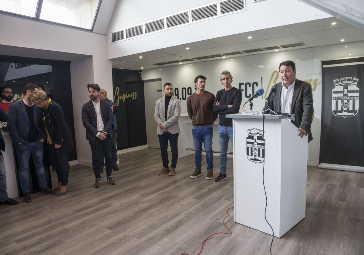 Ultimátum de isidoro garcía para entrar en el cartagena: 6 de junio, fecha límite | la verdad
