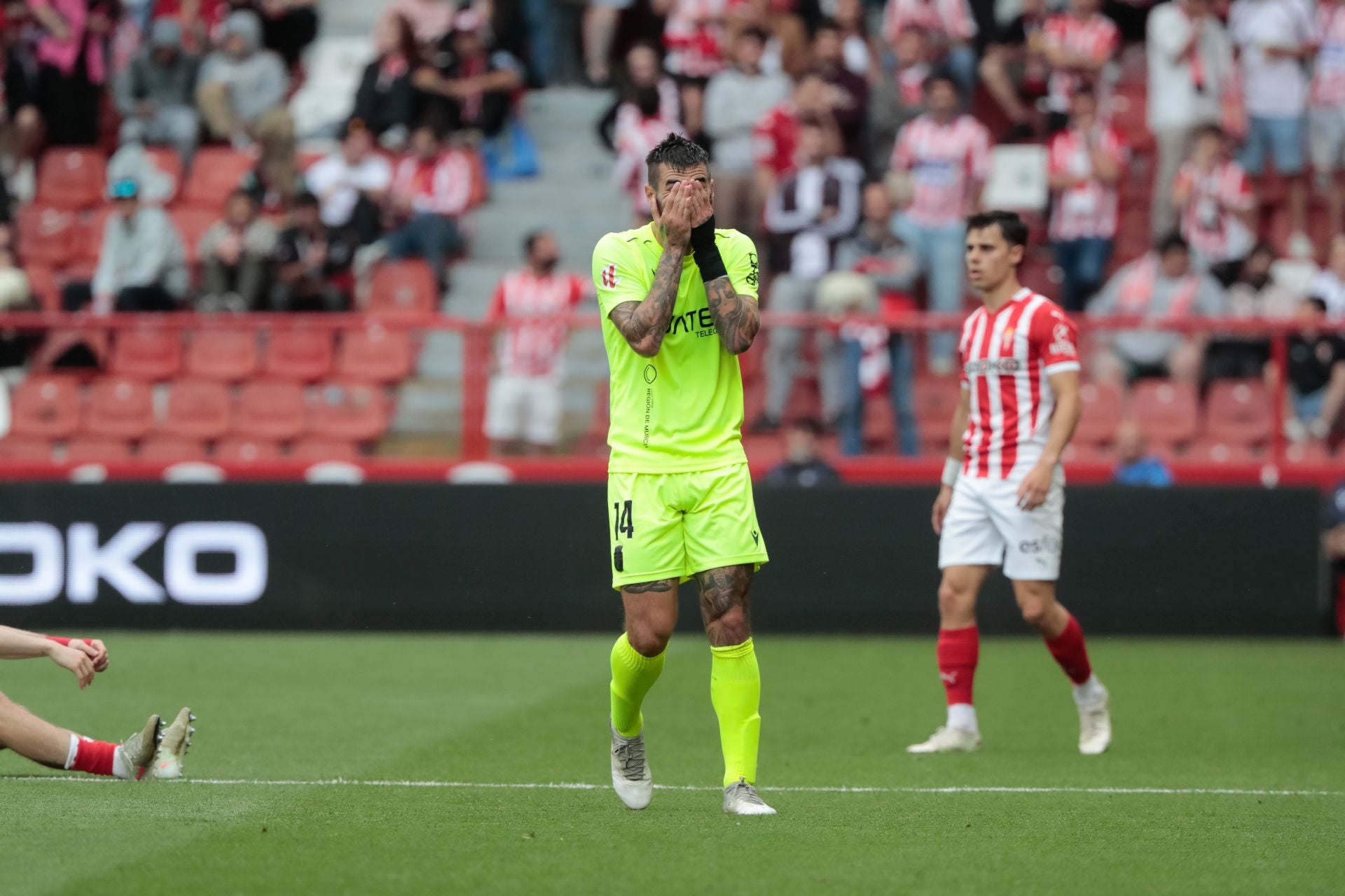 El Sporting-Cartagena (3-2), en imágenes