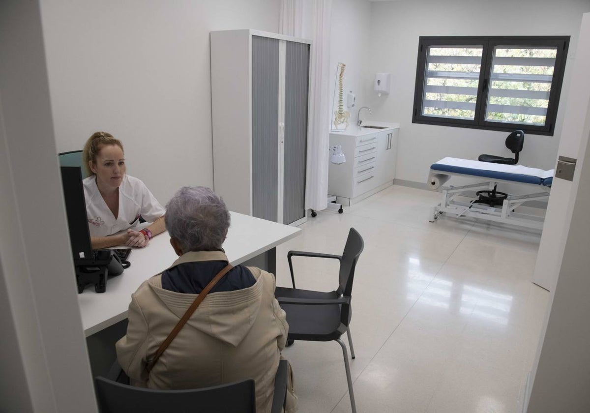 Más de 300. 000 pacientes cambiarán de médico de familia esta semana en la región de murcia | la verdad