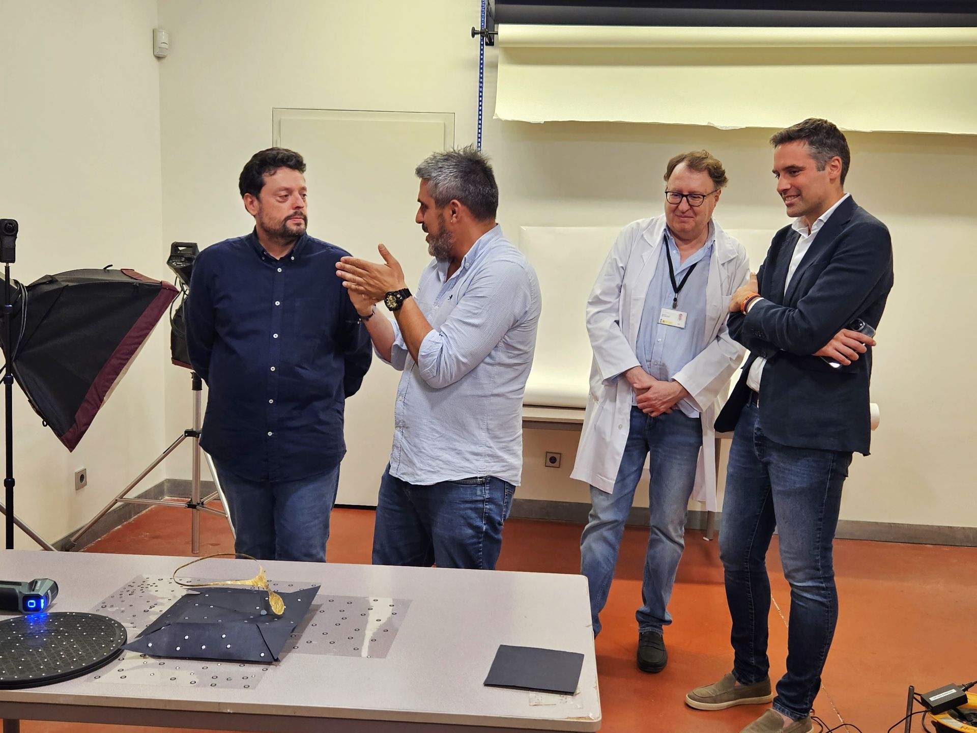 Réplicas de la diadema de la encarnación y el centauro de los royos se expondrán en el museo de la soledad | la verdad