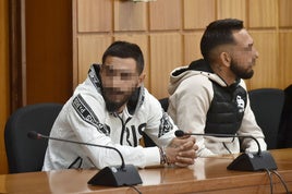 Los dos acusados, este martes, durante el veredicto.