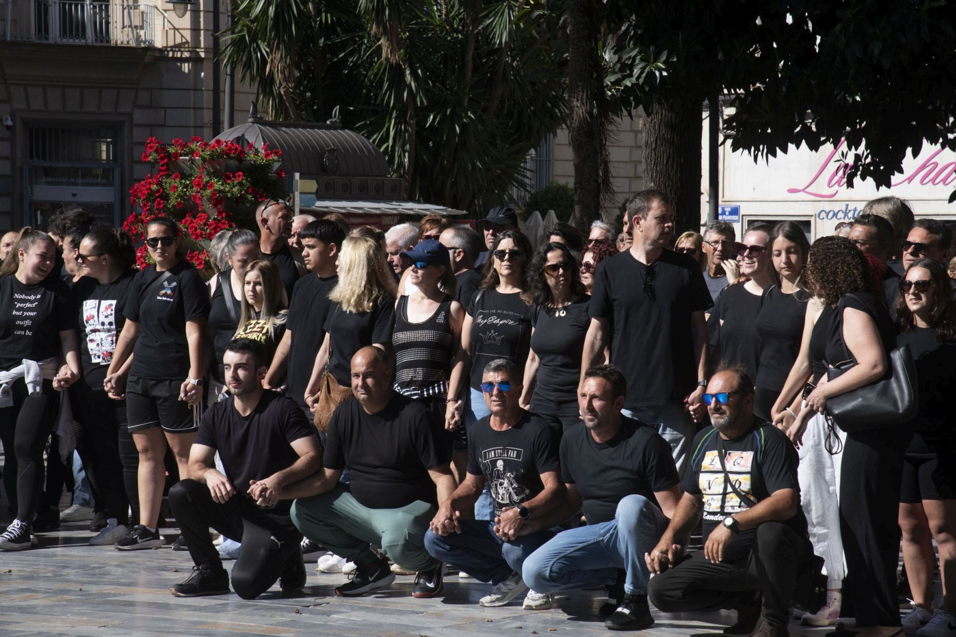 Las imágenes de la protesta de los vecinos de Villas Caravaning en Cartagena