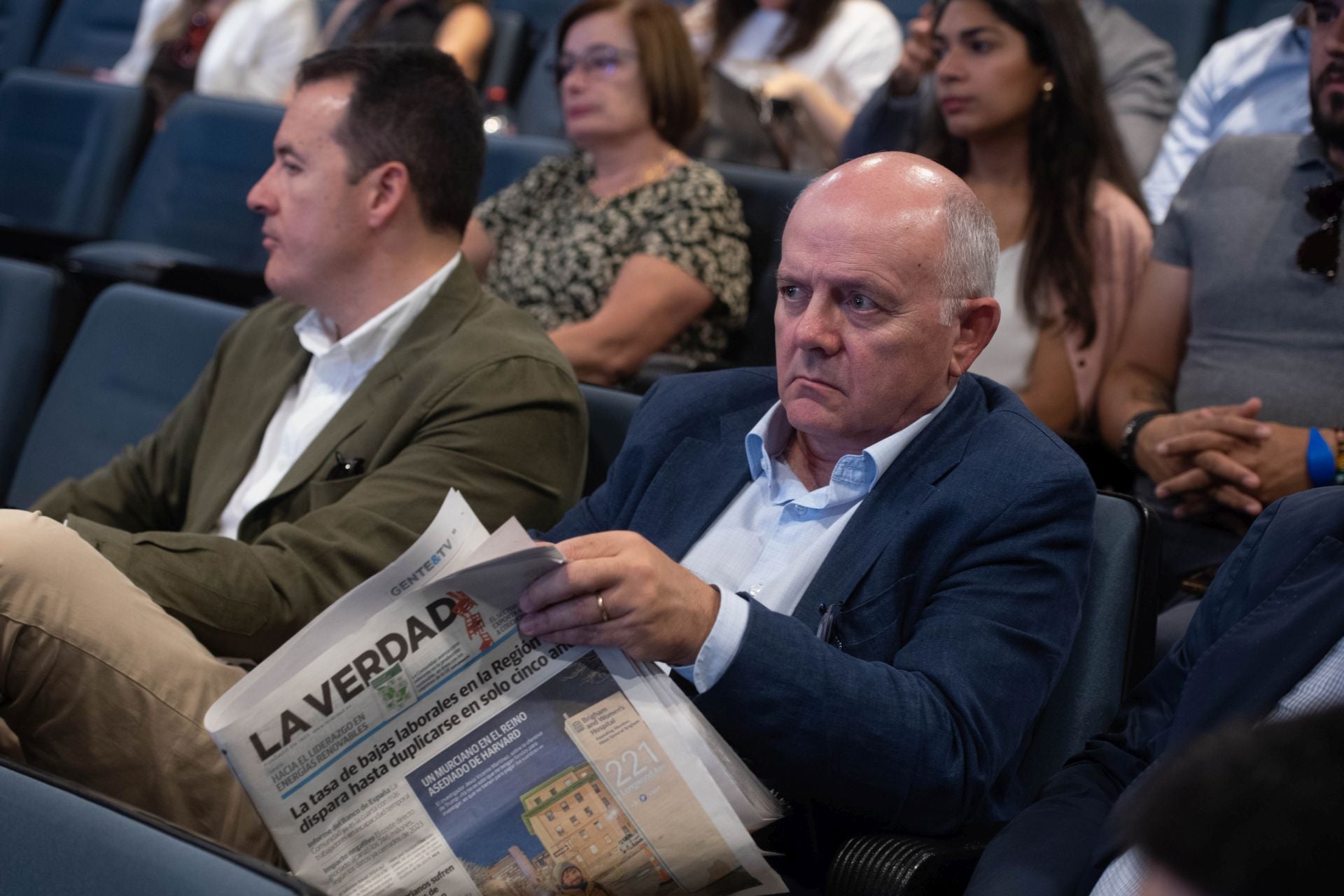 El foro sobre el impacto de las renovables en el modelo energético de la Región de Murcia, en imágenes