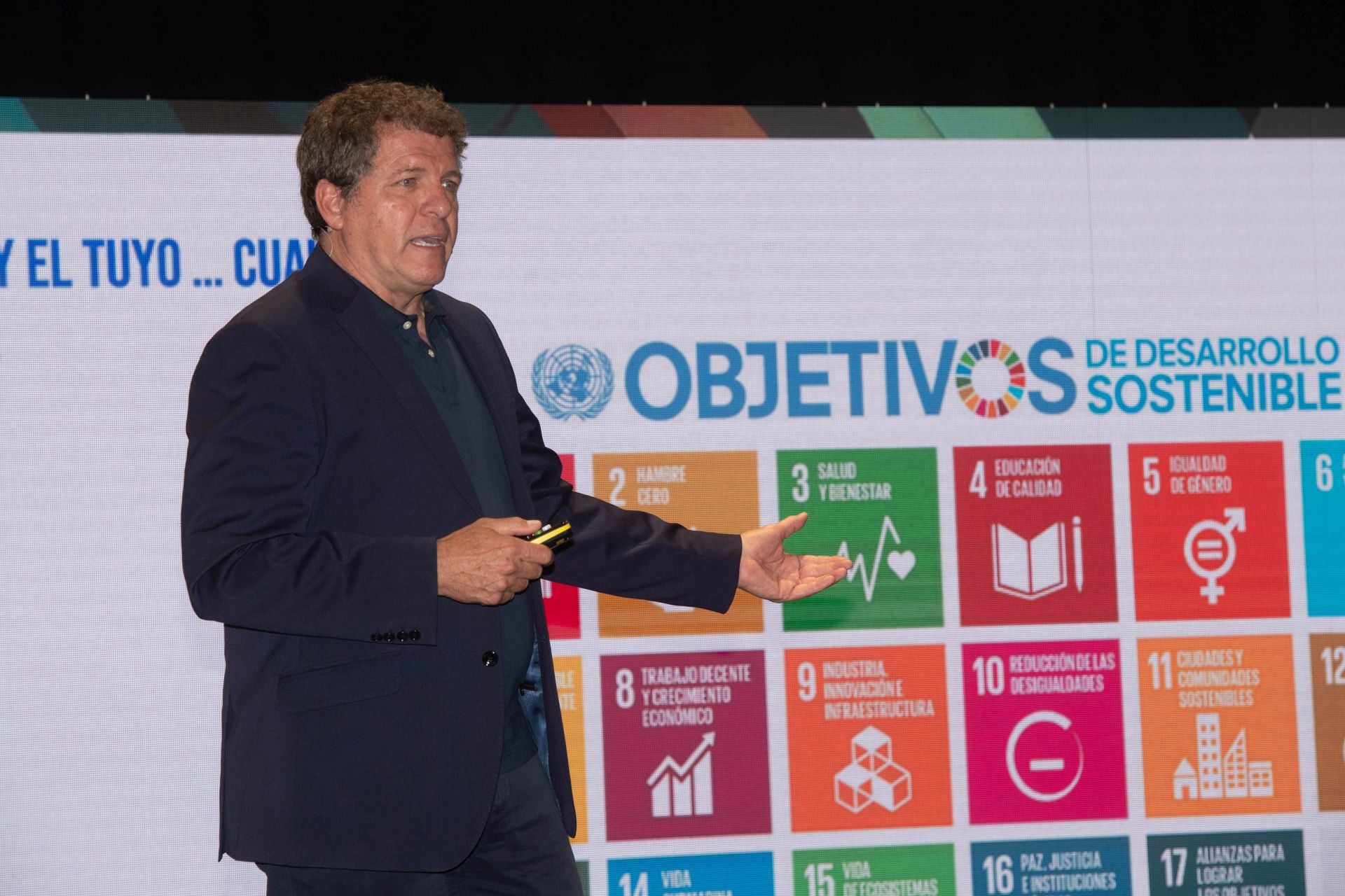 El foro sobre el impacto de las renovables en el modelo energético de la Región de Murcia, en imágenes