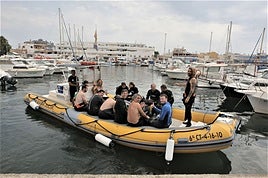 Aficionados al buceo en Cabo de Palos en una imagen de archivo.