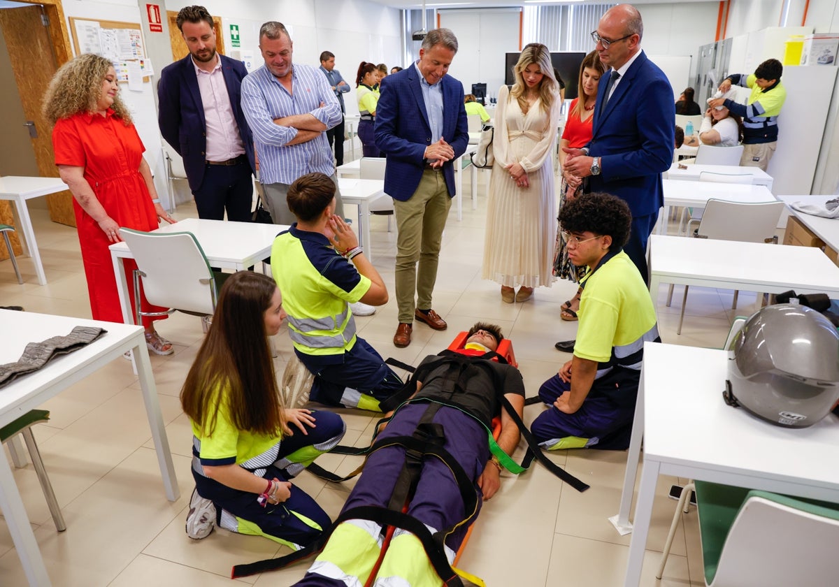 La oferta de fp en lorca sumará 400 plazas y se impartirán como novedad el ciclo de seguridad | la verdad
