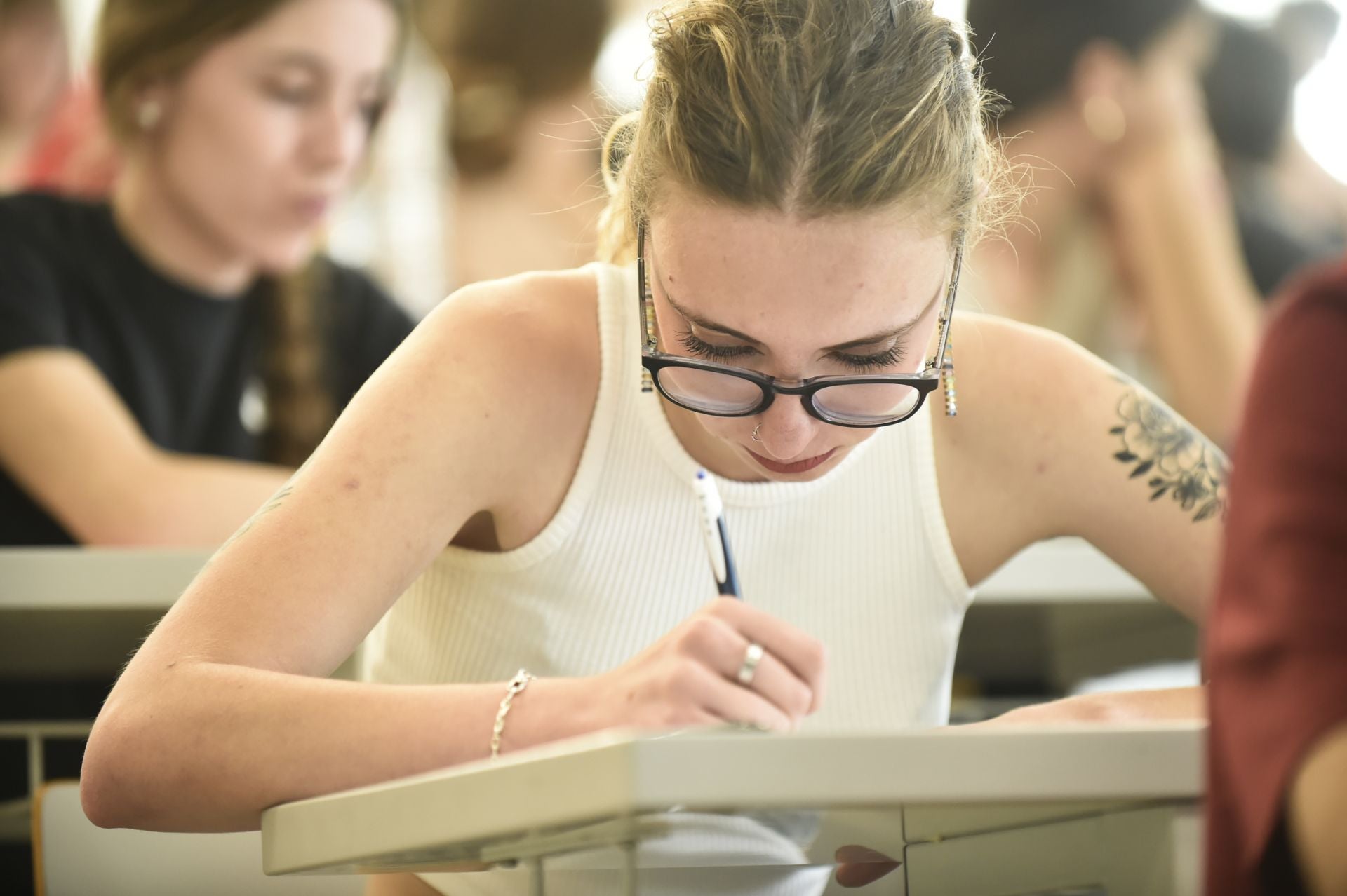 Los alumnos de la Región de Murcia afrontan los primeros exámenes de la PAU, en imágenes