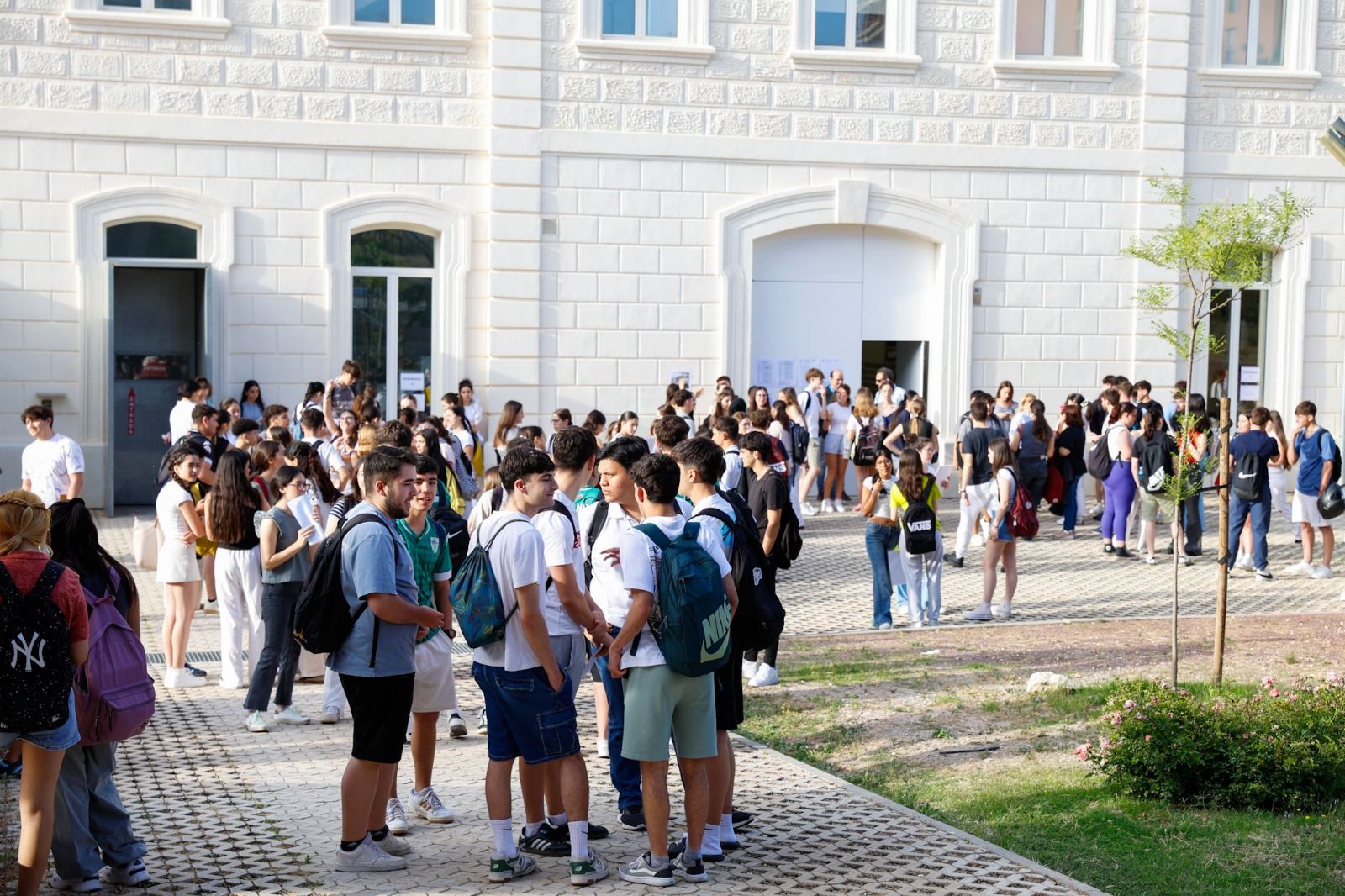 Los alumnos de la Región de Murcia afrontan los primeros exámenes de la PAU, en imágenes