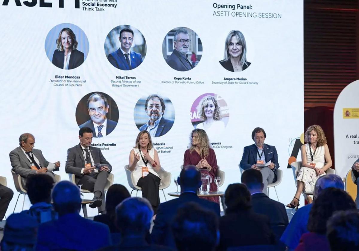 El I Foro Asett se celebró en el Palacio de Congresos Kursaal de San Sebastián.