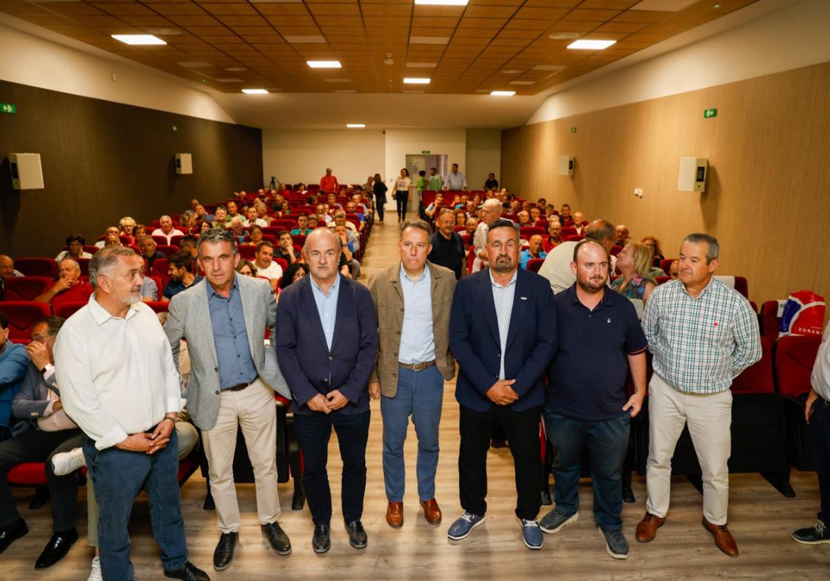Coag celebra su asamblea en Lorca con una llamada a la movilización por los recortes del Trasvase