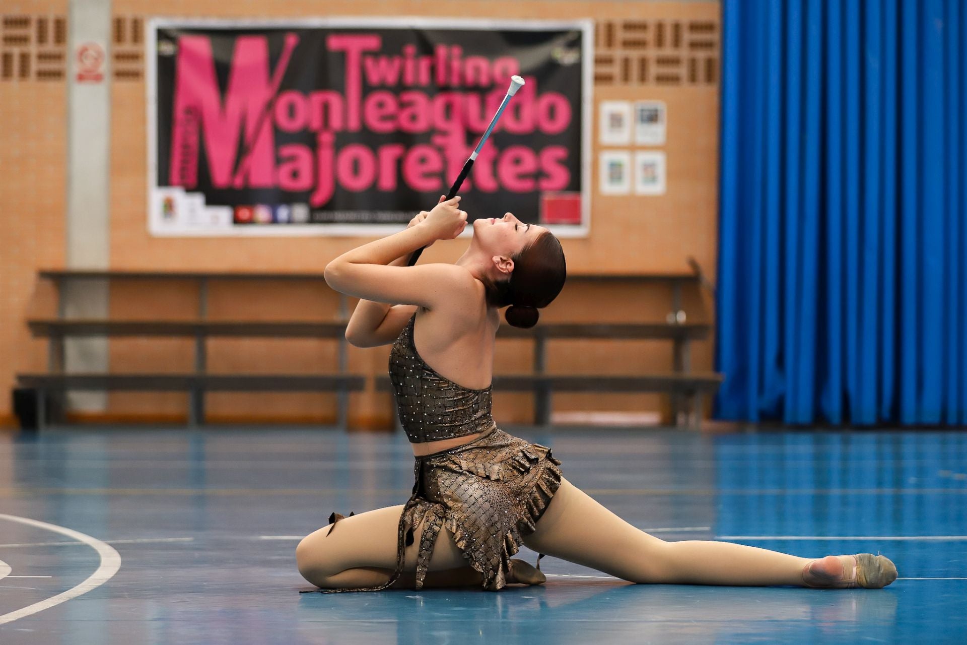Las &#039;majorettes&#039; de Monteagudo, en imágenes
