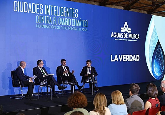 El foro Ciudades inteligentes contra el cambio climático, en imágenes