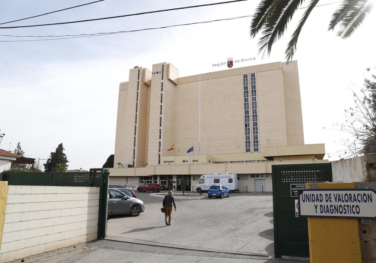 Voluntarios de la Fundación Poncemar acompañarán a mayores de la residencia Domingo Sastre de Lorca