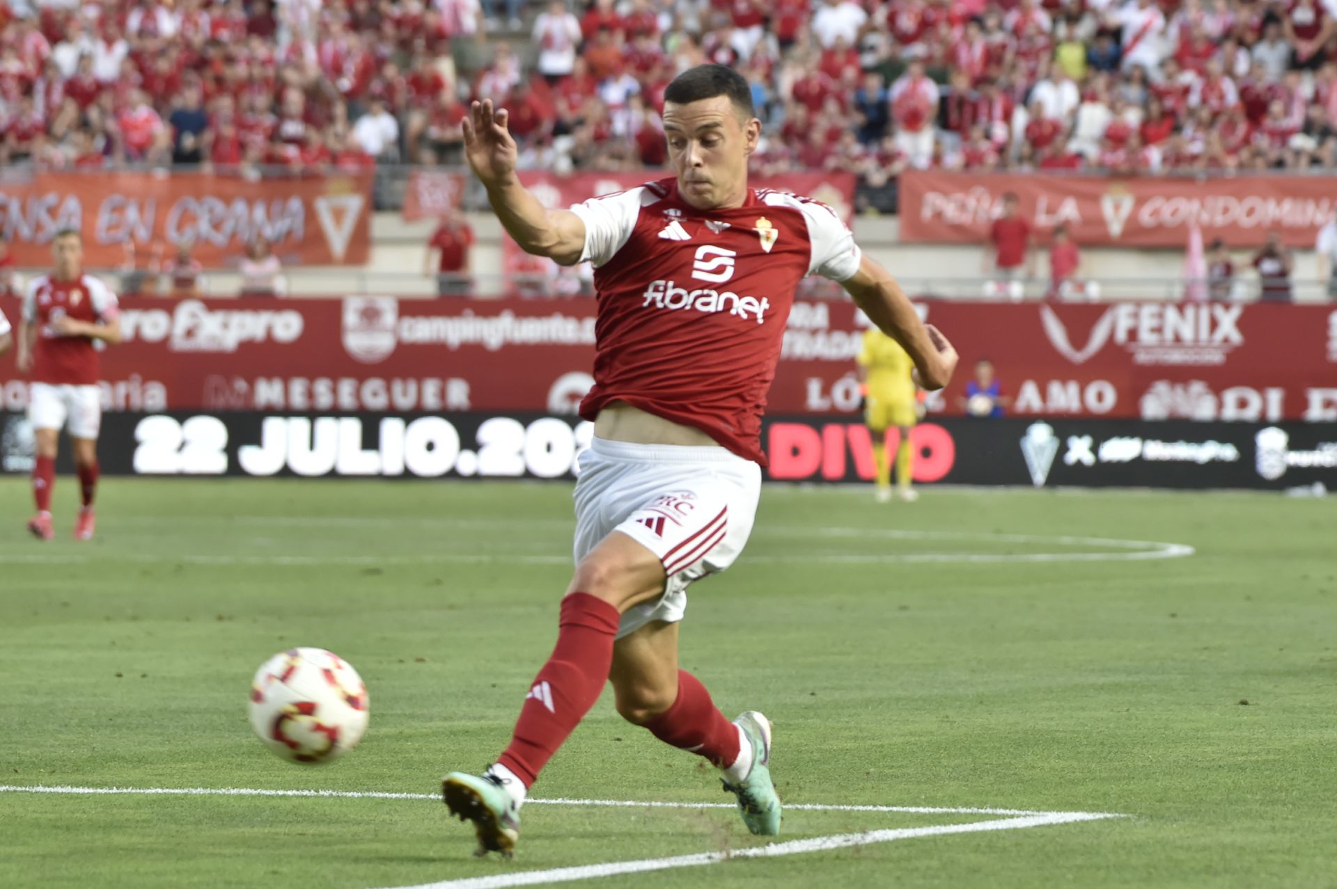 La derrota del Real Murcia frente al Nàstic, en imágenes