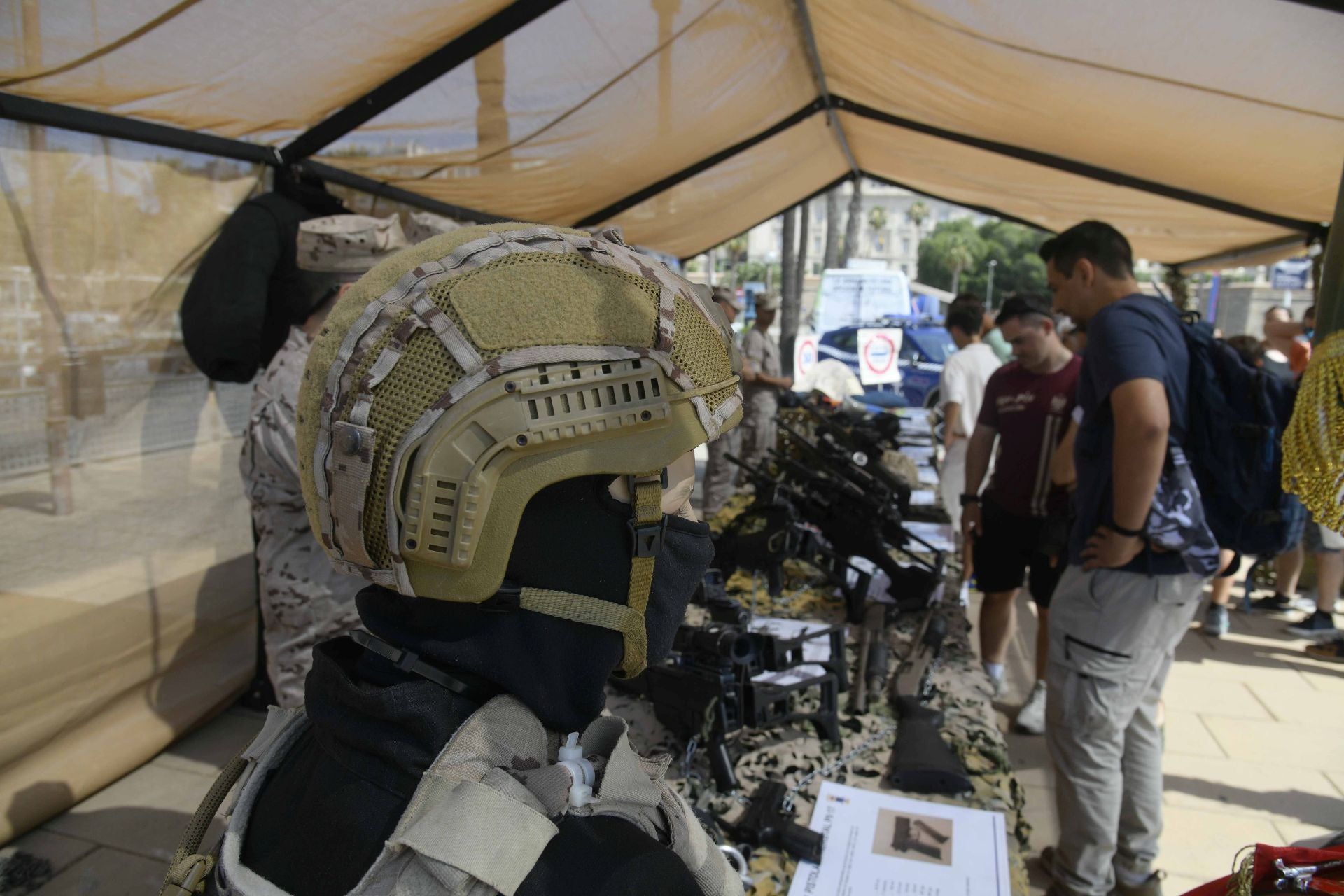 Día de las Fuerzas Armadas en Cartagena, en imágenes