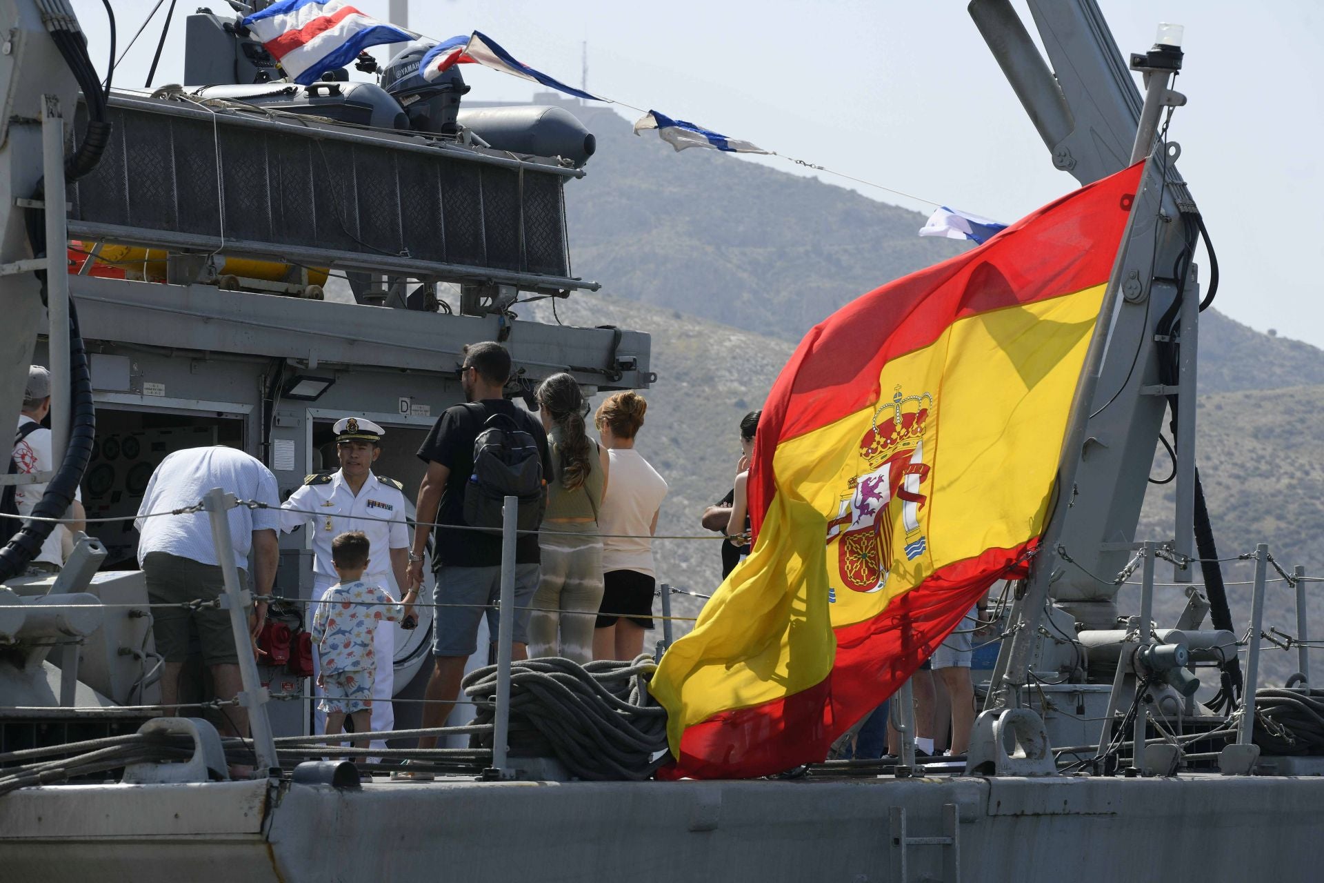 Día de las Fuerzas Armadas en Cartagena, en imágenes