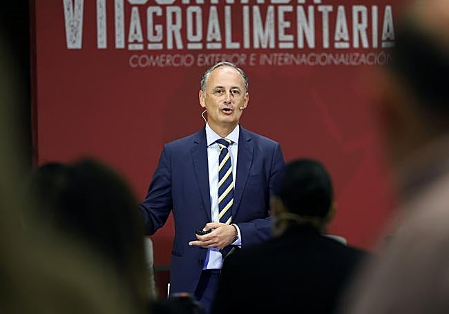 Un momento de la ponencia de Javier Celdrán.